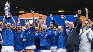 Les Glasgow Rangers champion de division 3.