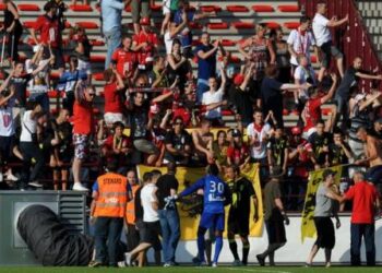 Un supporter lillois interpellé lors de Mons-Lille
