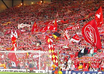 La profonde mutation des tribunes anglaises