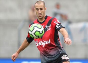 Lionel Mathis : « Le départ d’Imbula est une grosse perte »