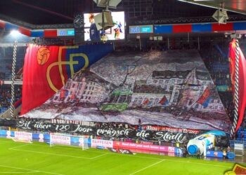 Top 10 : Les tifos du week-end