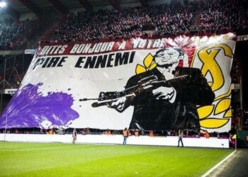 Top 10 : Les tifos du week-end