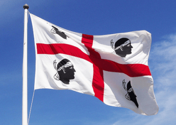 Cris racistes envers Balotelli : Sursis pour la Curva de Cagliari