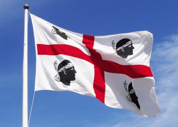 Cris racistes envers Balotelli : Sursis pour la Curva de Cagliari