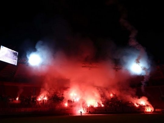 Olympiakos : La Gate 7 commémore la tragédie de Karaiskakis