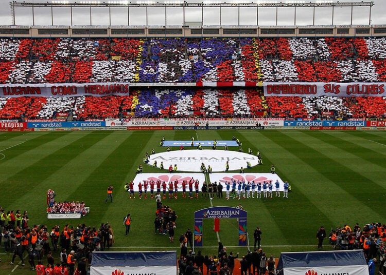 Top 10 : Les tifos du week-end