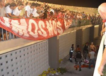 Brésil : Un supporter meurt en célébrant un but