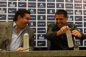 Boca Juniors : Les supporters réclament une prolongation de Riquelme
