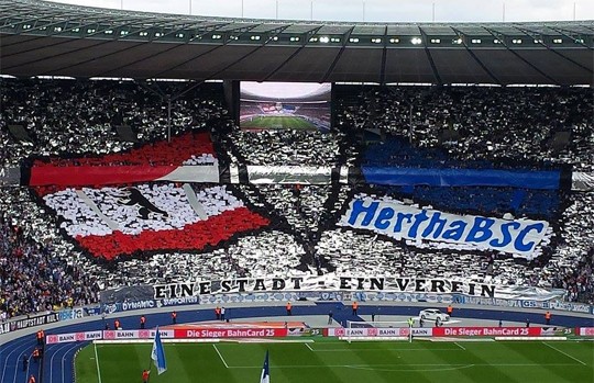 Top 10 : Les tifos du week-end
