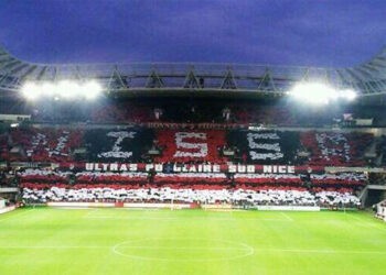 Top 10 : Les tifos du week-end