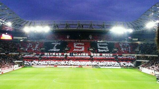 Top 10 : Les tifos du week-end