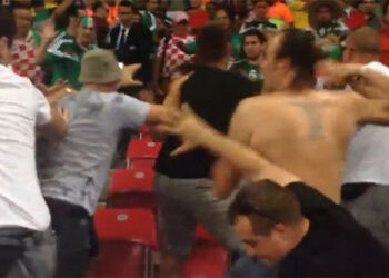 Bagarre entre Croates et Mexicains dans le stade à Recife