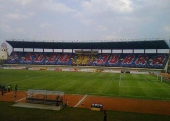 Top 10 : Les tifos du week-end