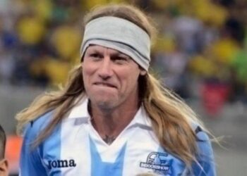 Il se fait passer pour Caniggia lors d’un match de vieilles gloires