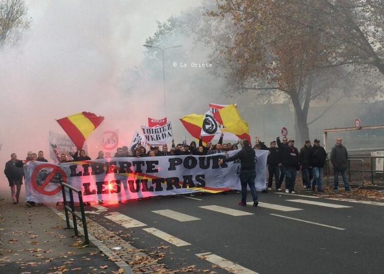 Revivez la manifestation anti-flash-ball à Lyon