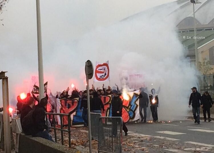 Revivez la manifestation anti-flash-ball à Lyon