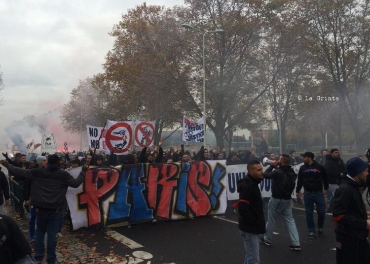 Revivez la manifestation anti-flash-ball à Lyon