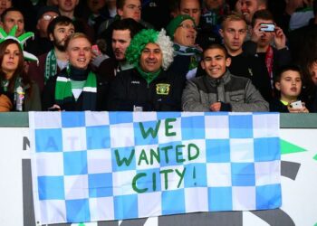 Les supporters de Yeovil taquins contre Manchester United