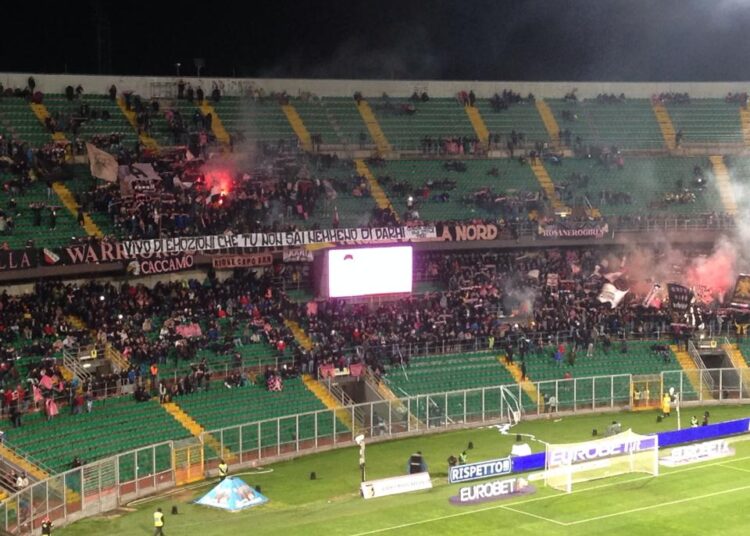 Les stades d’Italie vont rester à moitié vides