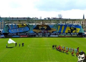 Top 10 : Les tifos du week-end