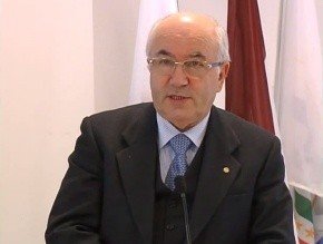 Italie : Tavecchio aimerait interdire les banderoles