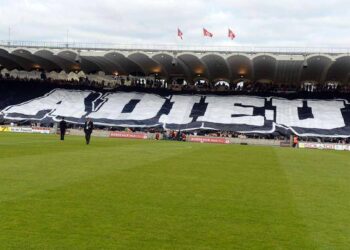 Top 10 : Les tifos du week-end