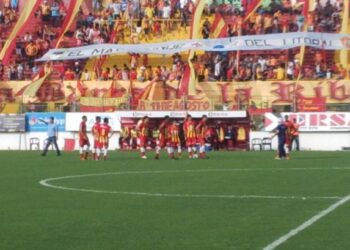 L’Argentin Cristian Gómez décède après s’être effondré sur le terrain