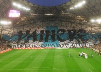 Top 10 : Les tifos du week-end