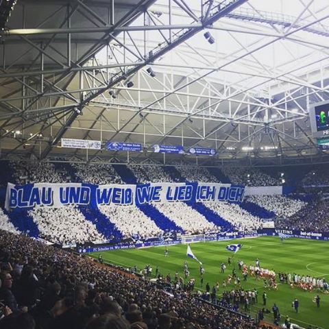 Top 10 : Les tifos du week-end