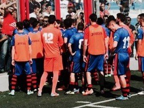 Les ultras de Taranto obtiennent gain de cause et font changer le maillot