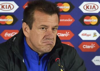Dunga suscite une controverse avec une phrase maladroite