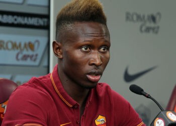 Yanga-Mbiwa agressé dans le centre de Rome