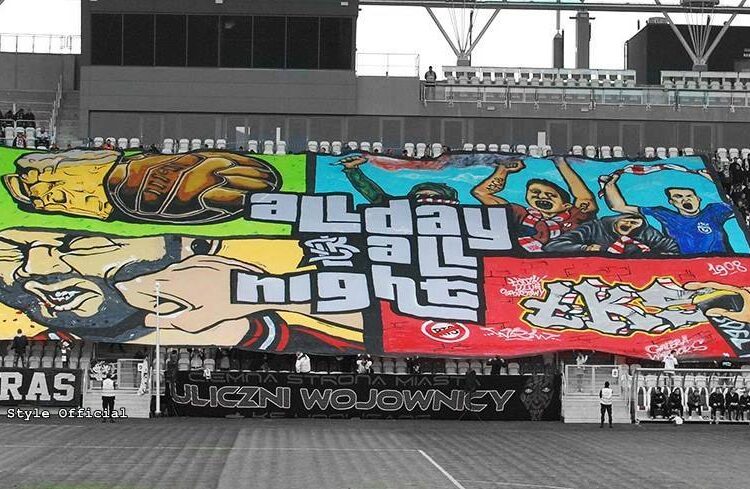 Top 10 : Les tifos du week-end