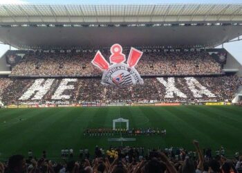 Top 10 : Les tifos du week-end