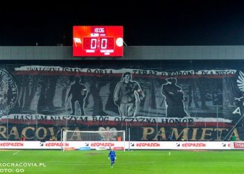 Top 10 : Les tifos du week-end