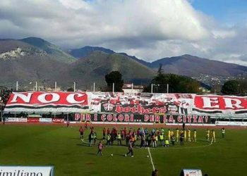 Top 10 : Les tifos du week-end