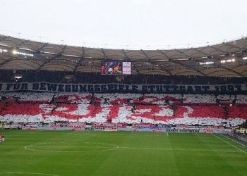 Top 10 : Les tifos du week-end