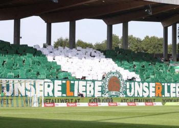 Top 10 : Les tifos du week-end