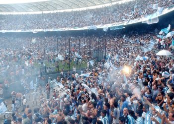 Argentine : le jour où Racing a rempli deux stades