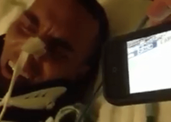 Dans le coma, il réagit pour la première fois en entendant un but de Maradona