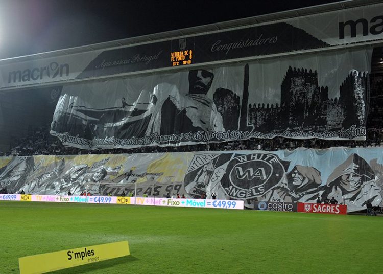 Top 10 : les tifos du week-end