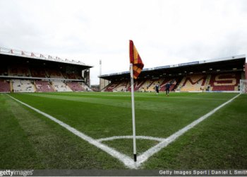 Le propriétaire de Bradford City vent debout contre le foot business