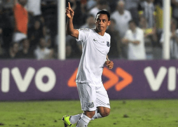 Colombie : la bourde d’un speaker rendant hommage à un joueur vivant