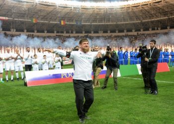 Des glorieux retraités ont participé au match de gala du sulfureux président tchétchène