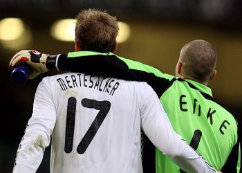 Souvenirs d’un ami, la lettre de Mertesacker en hommage à son ex-coéquipier Robert Enke