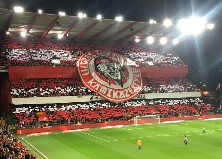 Top 10 : les tifos du week-end