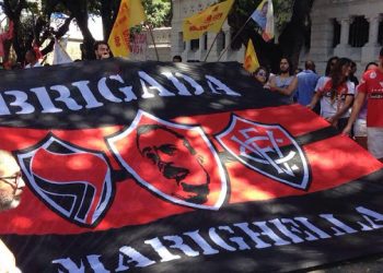 torcidas organizadas supporters ultras vitoria Brésil