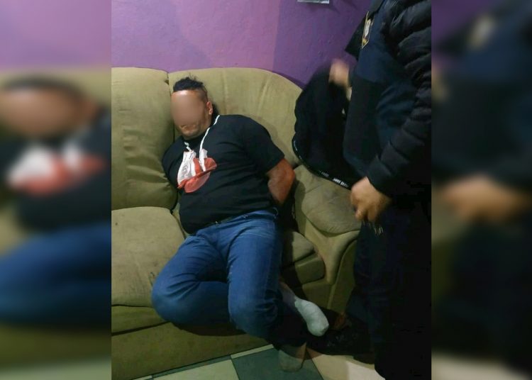 Le leader de la barra de Gimnasia arrêté pour menaces envers Lugones