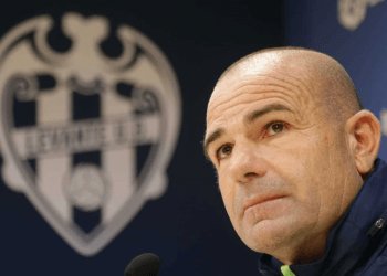 La transformation tactique de Levante avec Paco López