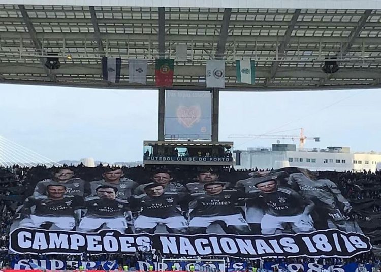 Top 10 : les tifos du week-end